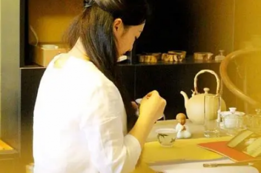 上海圣爱婚姻介绍所收费情况(上海圣爱婚介所收费标准解析)